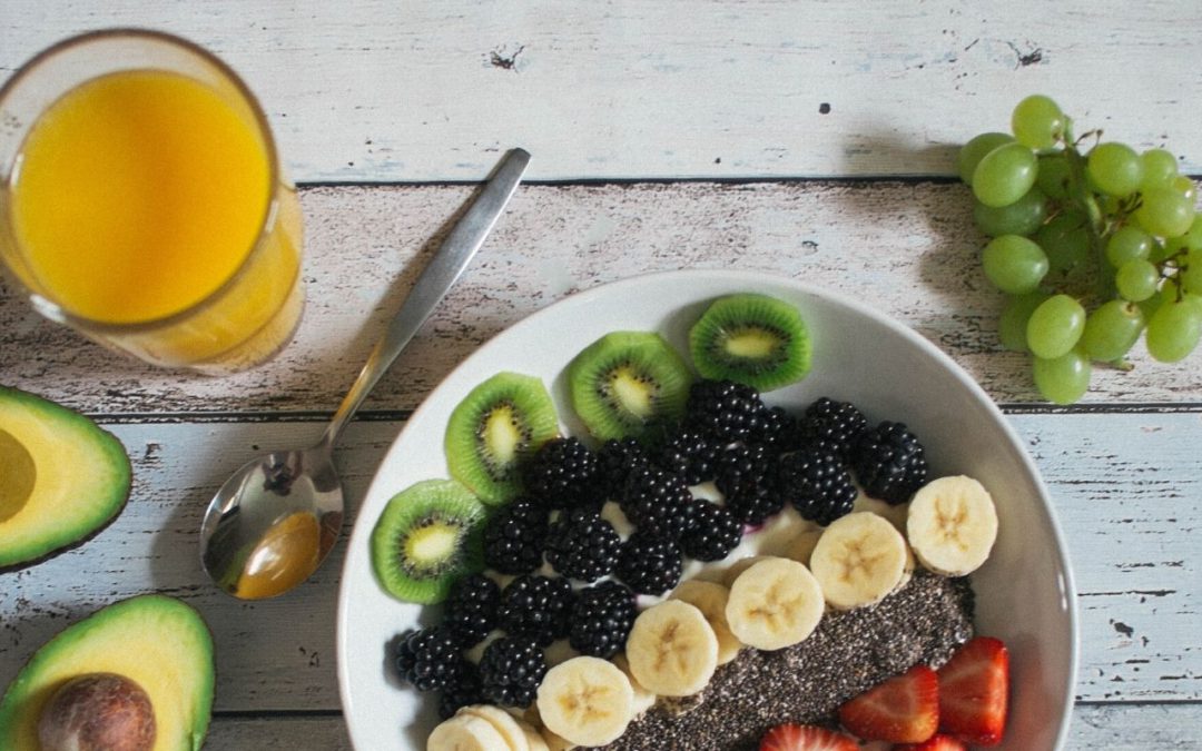 Vegan Breakfast Bowl (Bild: Jannis Brandt on Unsplash)