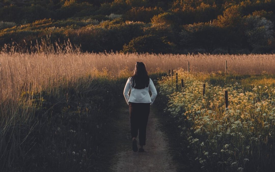 Walk (Bild: Axel Holen auf Unsplash)